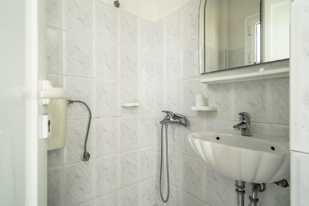 Apartmán Angela Partial Sea View 9 Lourdata  Exteriér fotografie