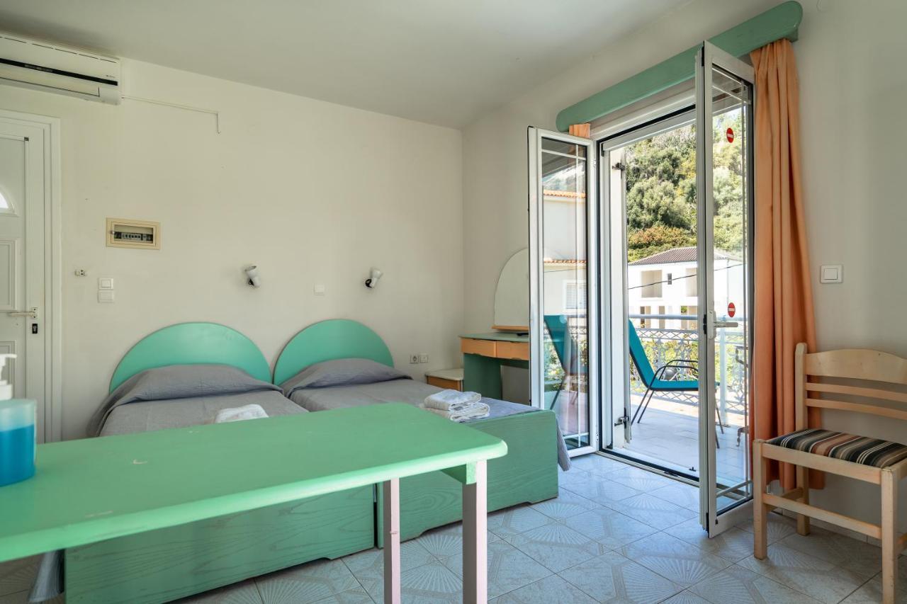 Apartmán Angela Partial Sea View 9 Lourdata  Exteriér fotografie