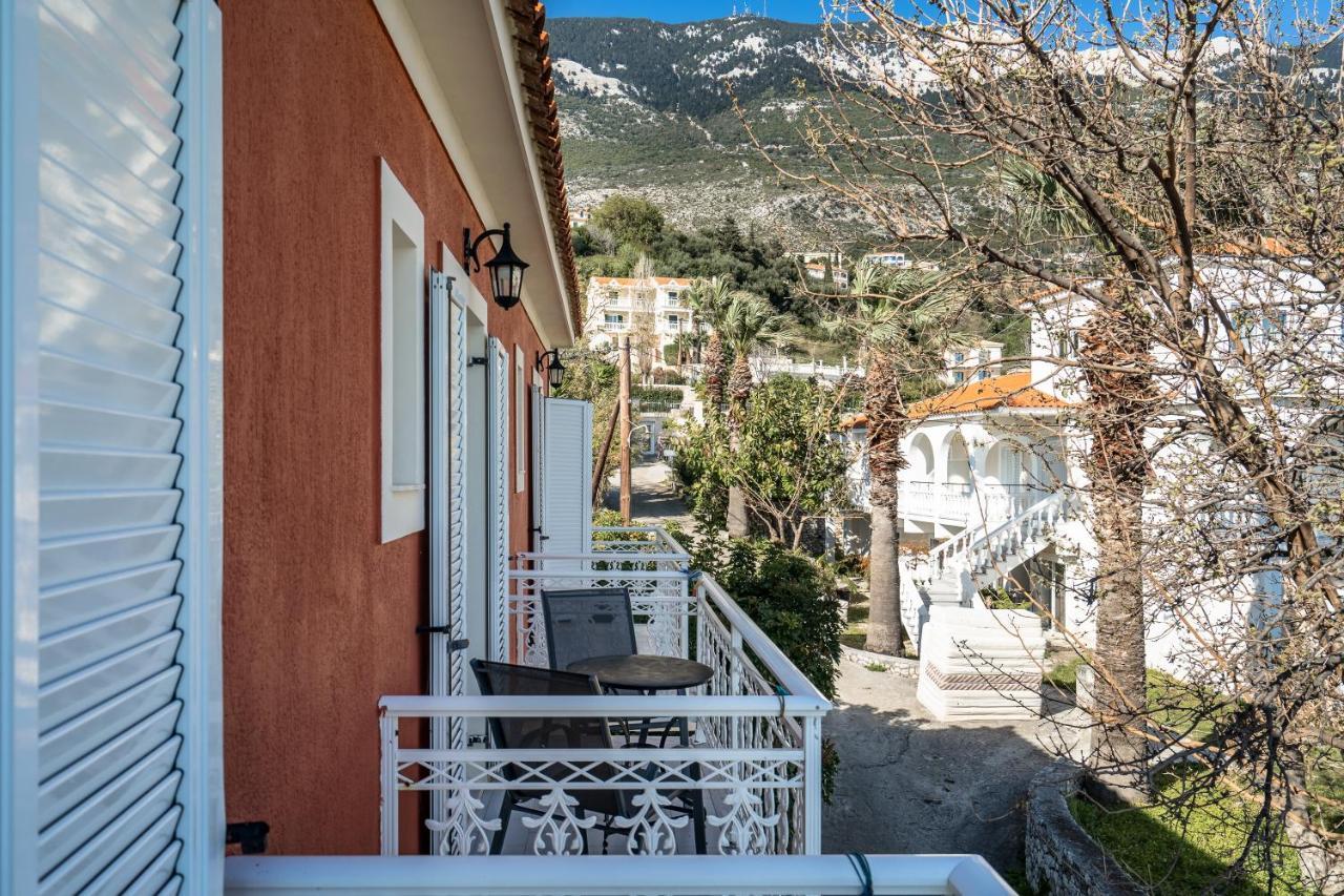 Apartmán Angela Partial Sea View 9 Lourdata  Exteriér fotografie
